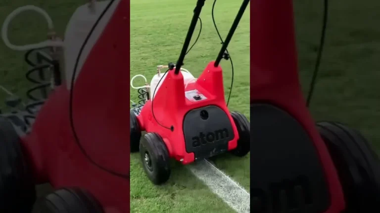 Video: Atom campo da rugby