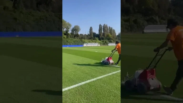 Video: ⚽ Mediamente 2/3 litri di QUANTUM, tutte le linee del tuo campo.